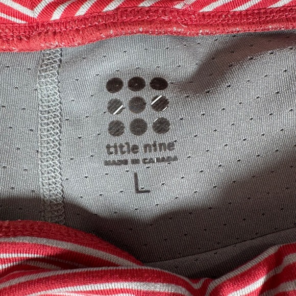 Title Nine Dream Skort Size L Red 14' White Striped Athletic Tennis Pickleball - Picture 4 of 9